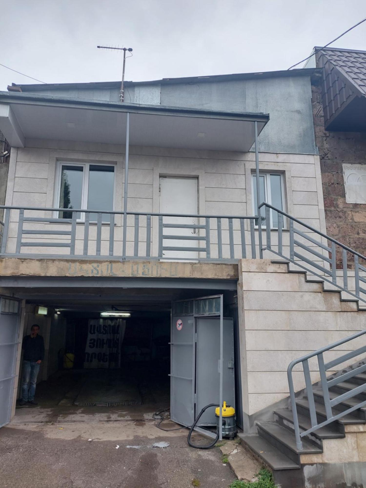 Sevan Em & Yu Exterior photo